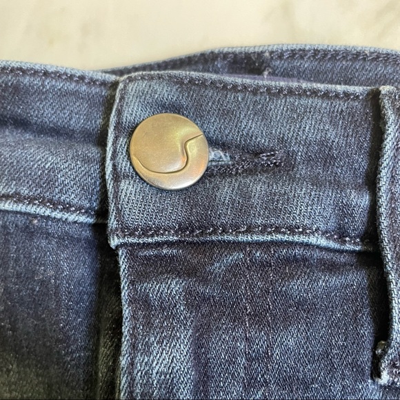 Joe’s High Rise Skinny Ankle Jeans. “Shark Bite” Hem. Size 27. Dark Blue. - Picture 8 of 10